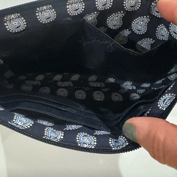 Limited Edition Vera Bradley Birthday Celebration Slim Zip Wristlet Blue Bandana - Picture 3 of 3